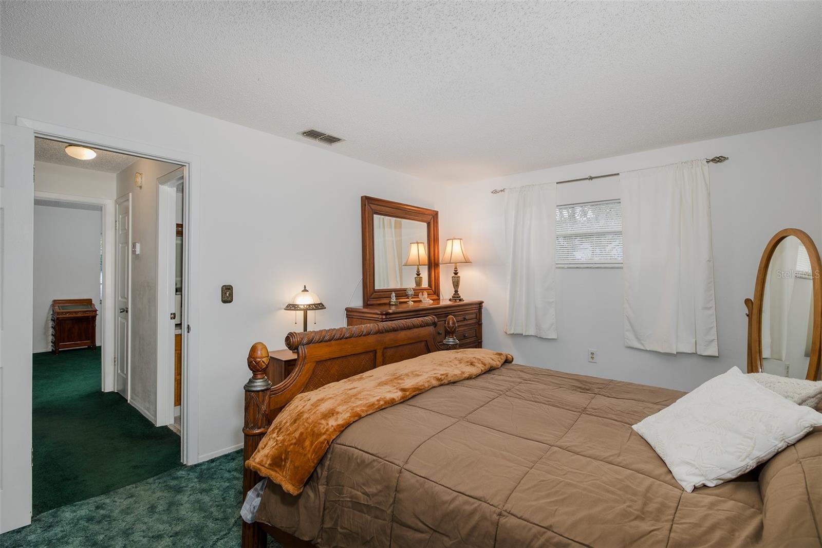 Image 25 of 50 For 11196 Redgate Street