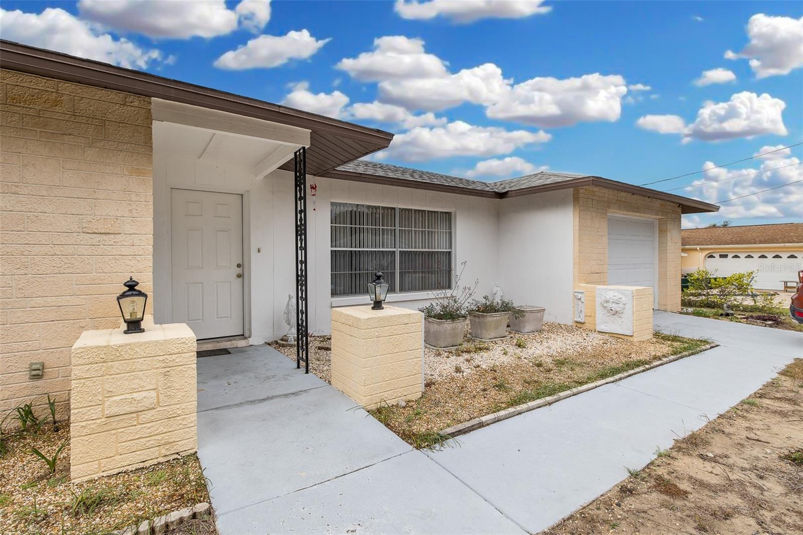 Image 7 of 50 For 11196 Redgate Street