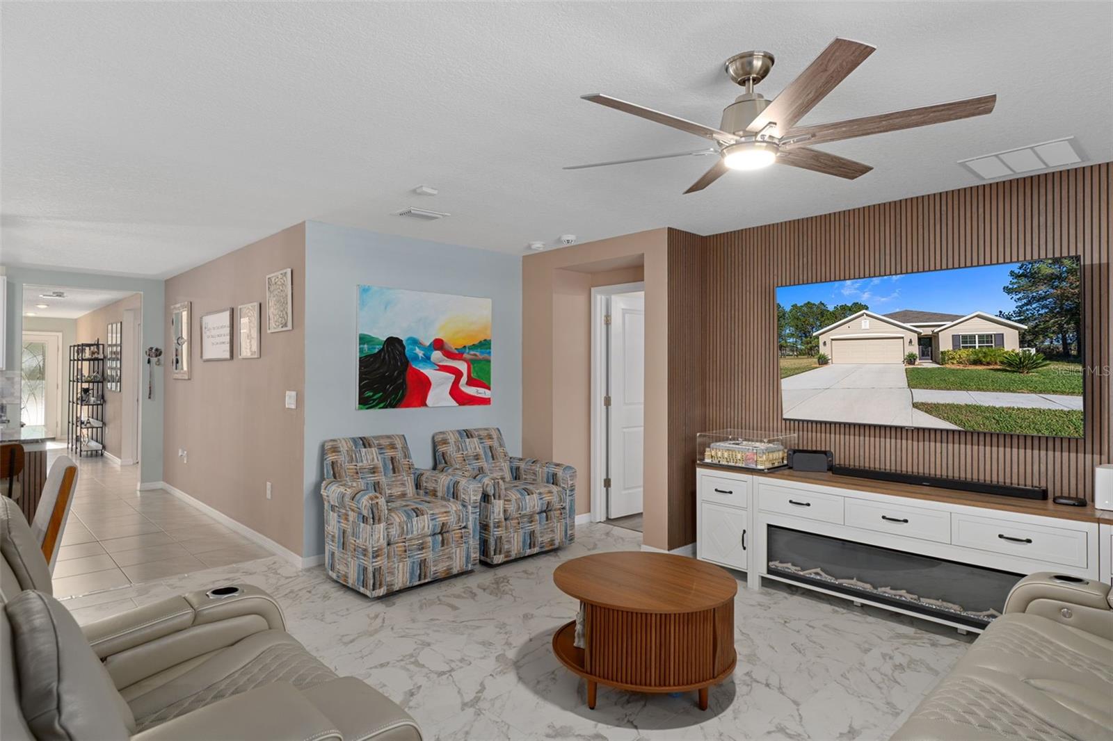 Listing photo id 16 for 5283 Byronic Court