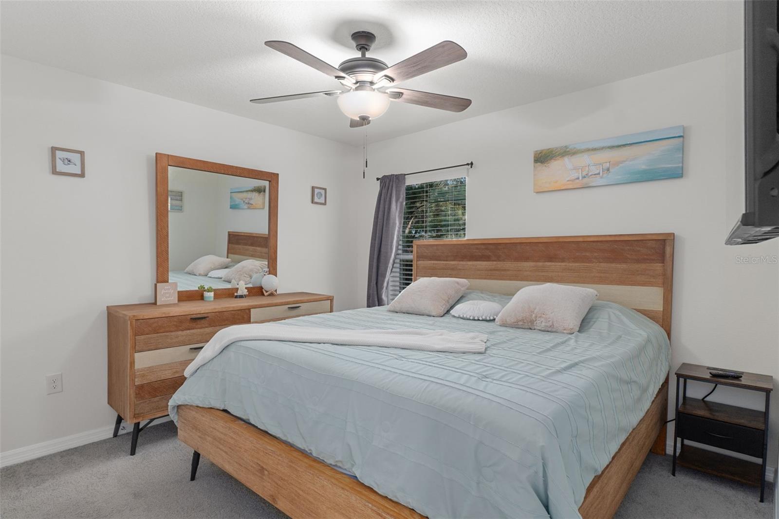 Listing photo id 24 for 5283 Byronic Court