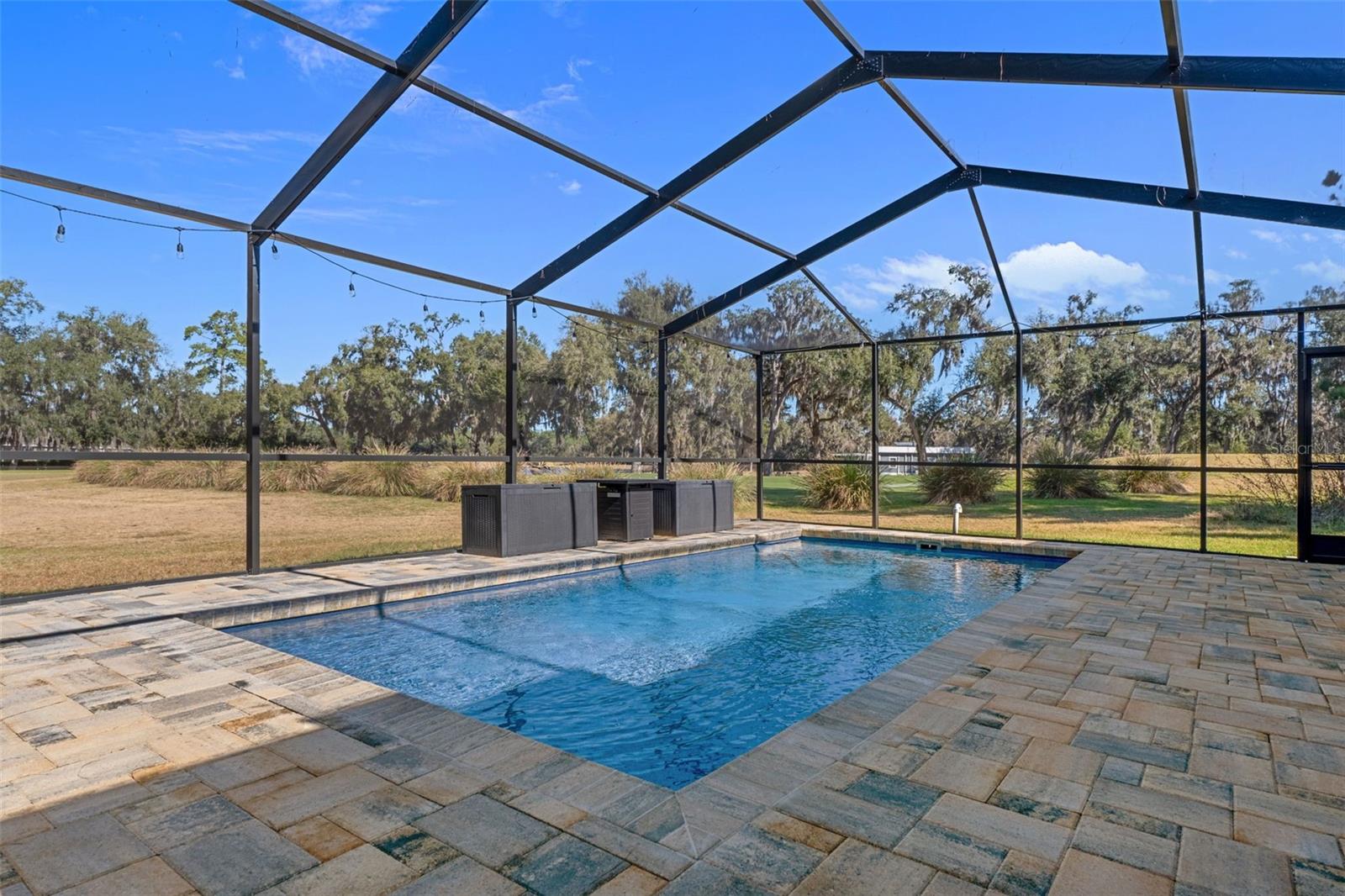 Listing photo id 38 for 5283 Byronic Court