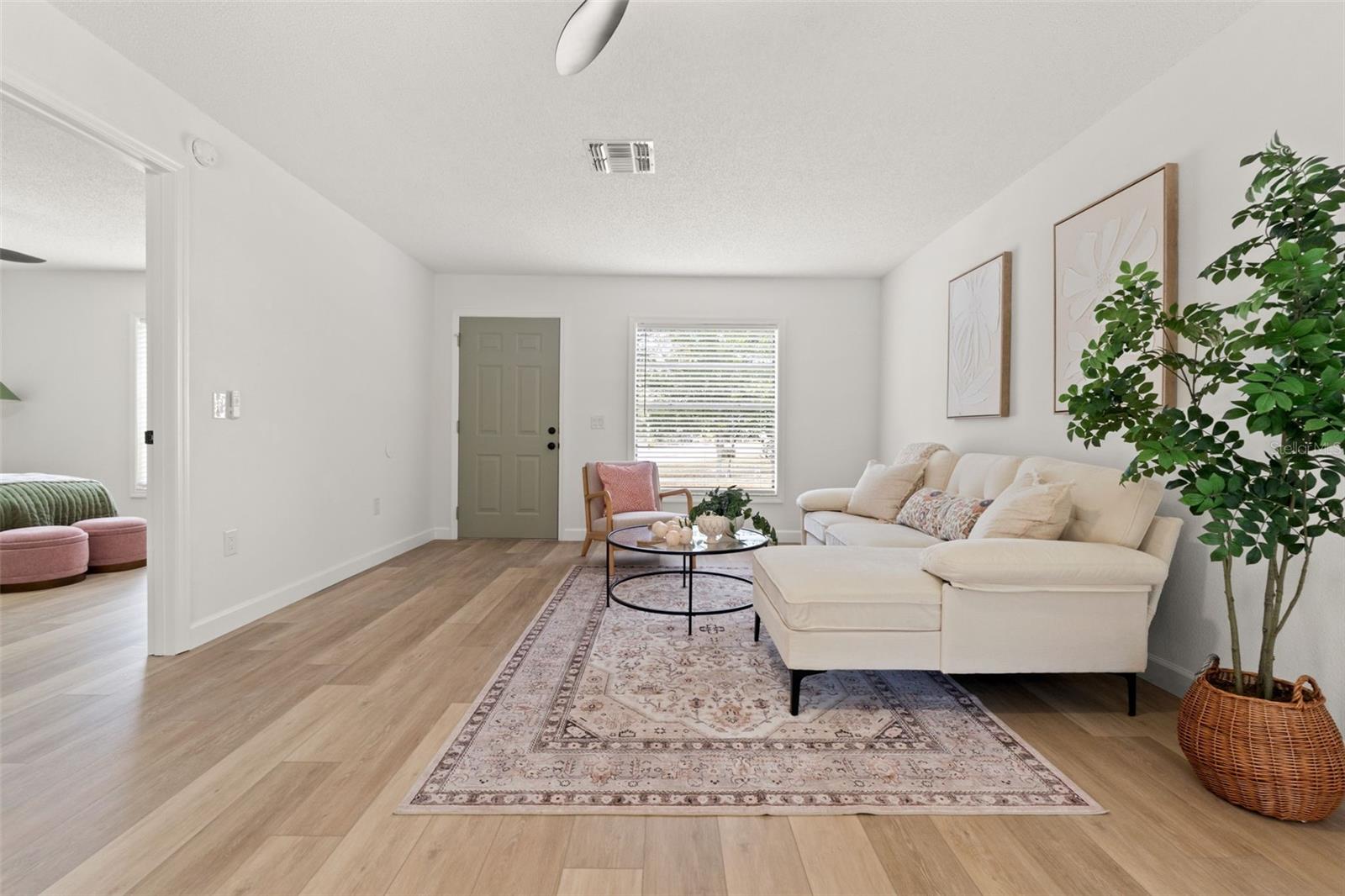 Image 11 of 44 For 6450 Crowley Court