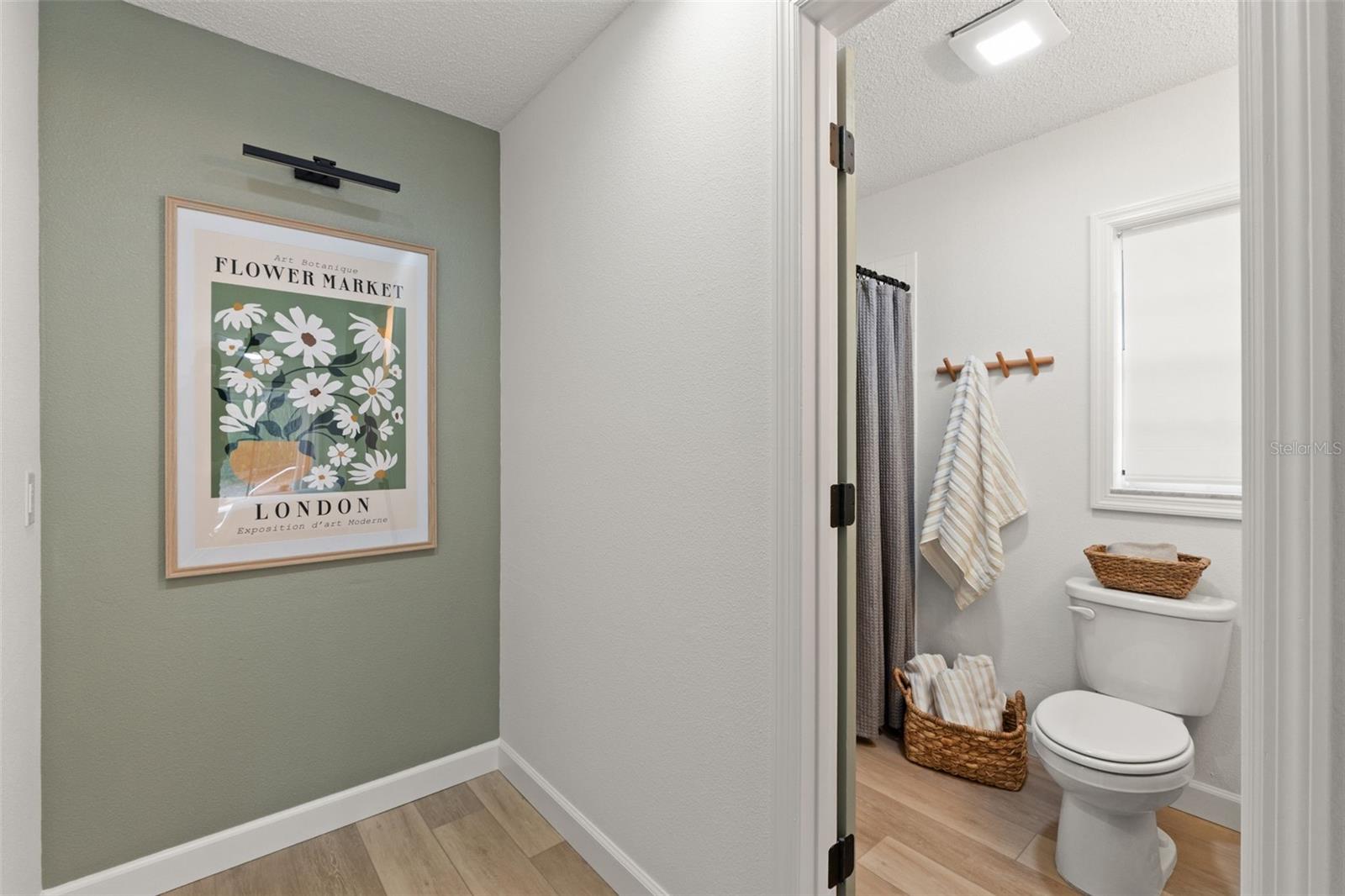 Image 22 of 44 For 6450 Crowley Court