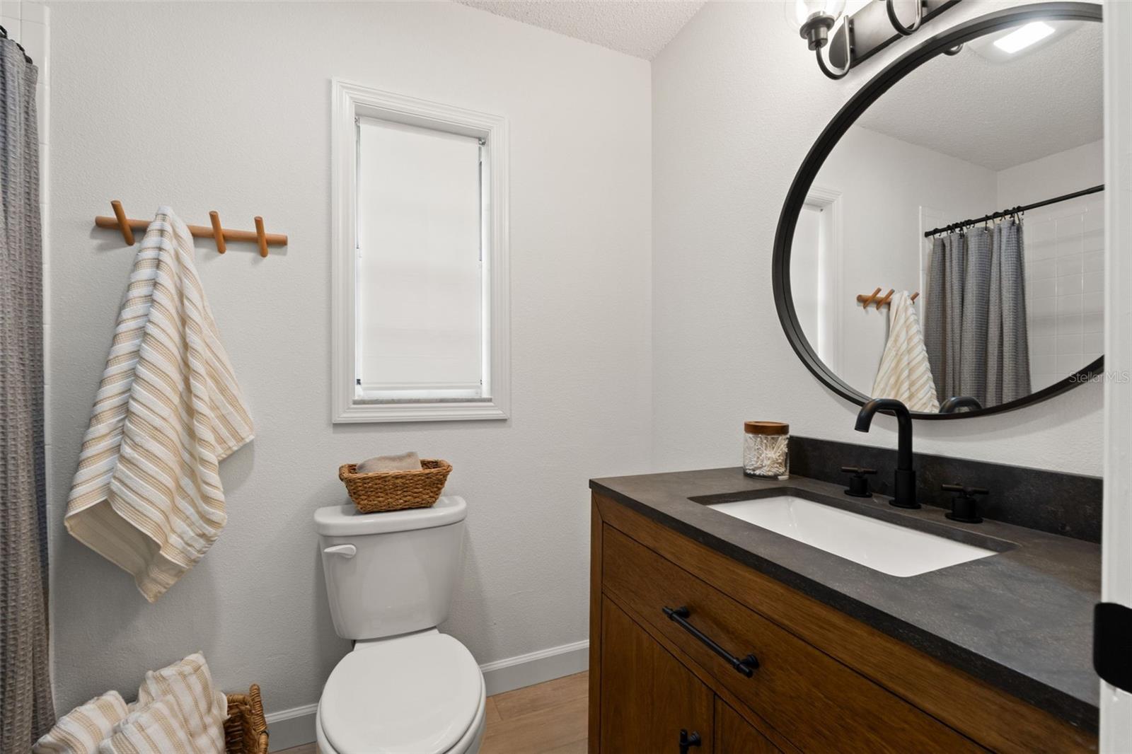 Image 23 of 44 For 6450 Crowley Court