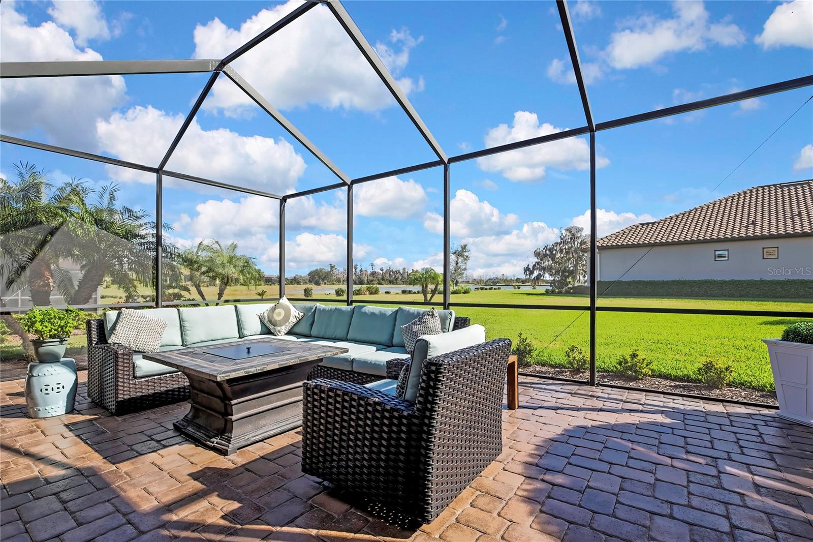 Image 52 of 92 For 11470 Bitola Drive