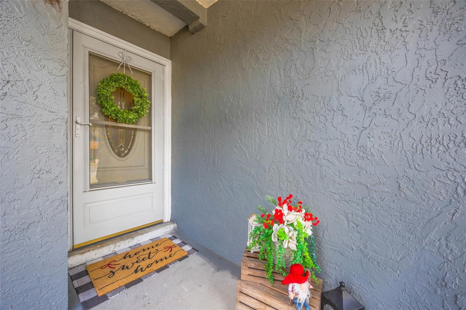 Image 35 of 43 For 609 King Henry Court