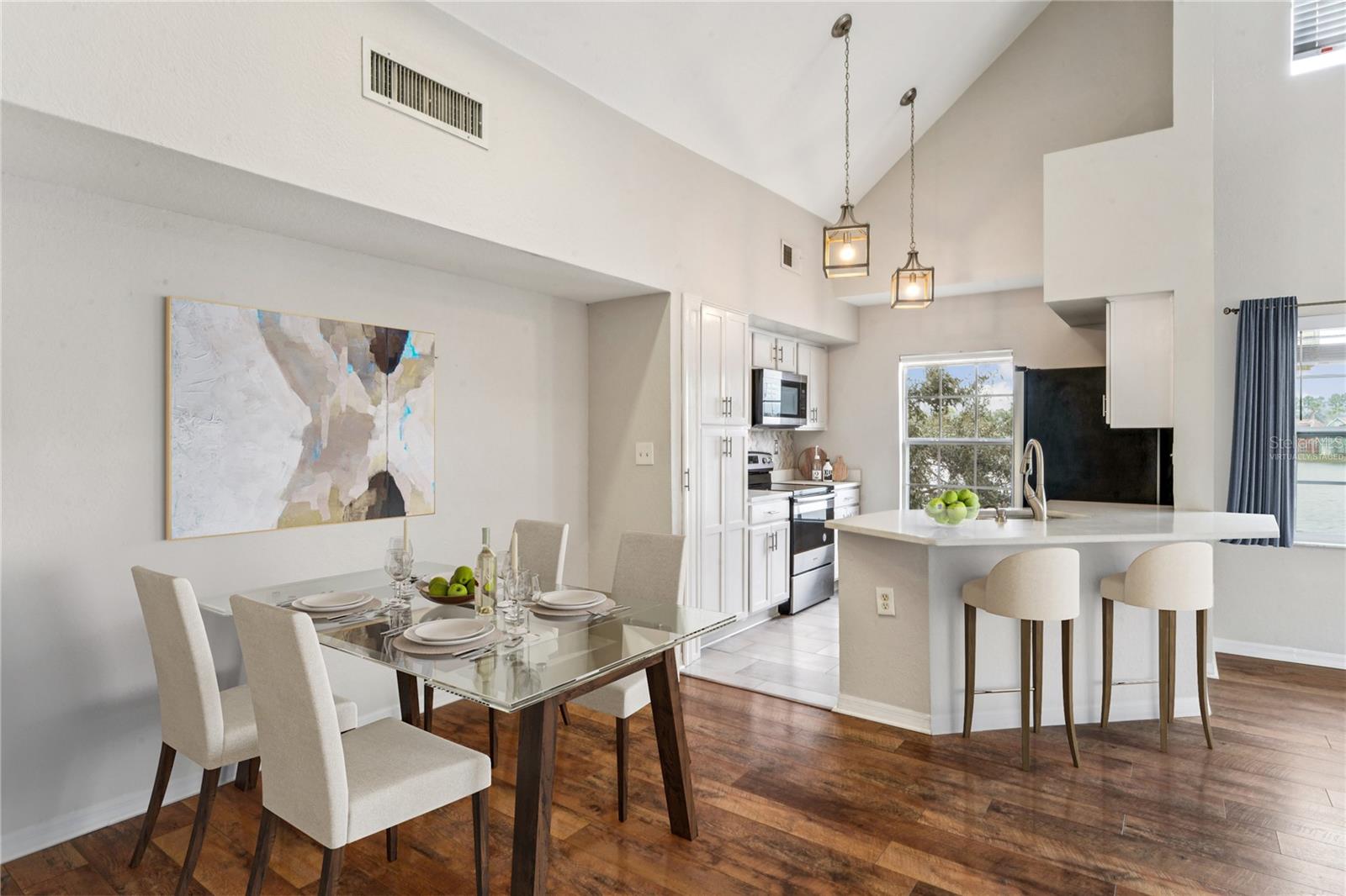 Image 5 of 46 For 9730 Lake Chase Island Way 9730