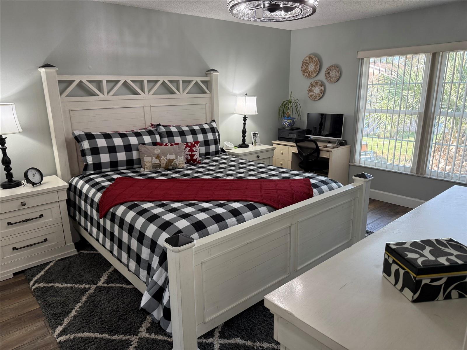 Image 12 of 21 For 6527 Spring Flower Drive 21