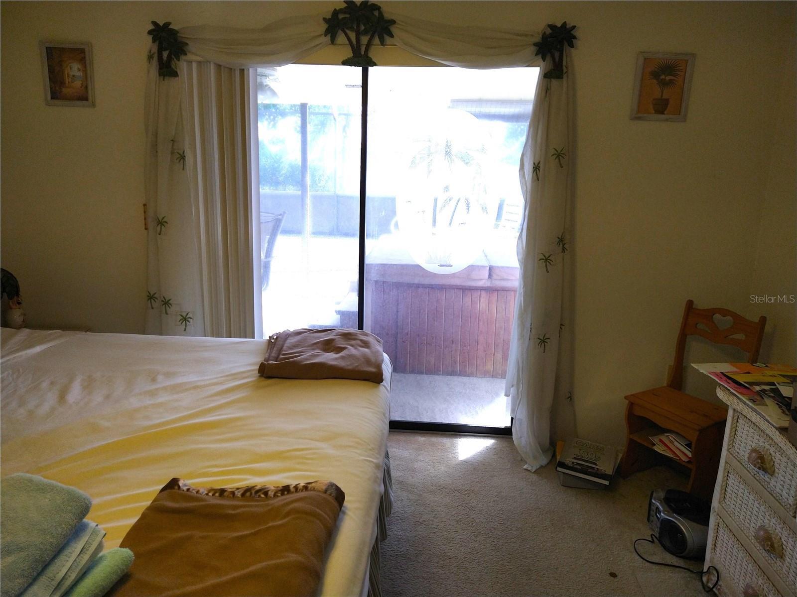 Image 18 of 27 For 8415 Briarleaf Court