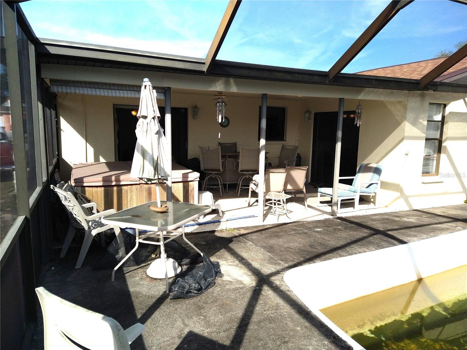 Image 22 of 27 For 8415 Briarleaf Court