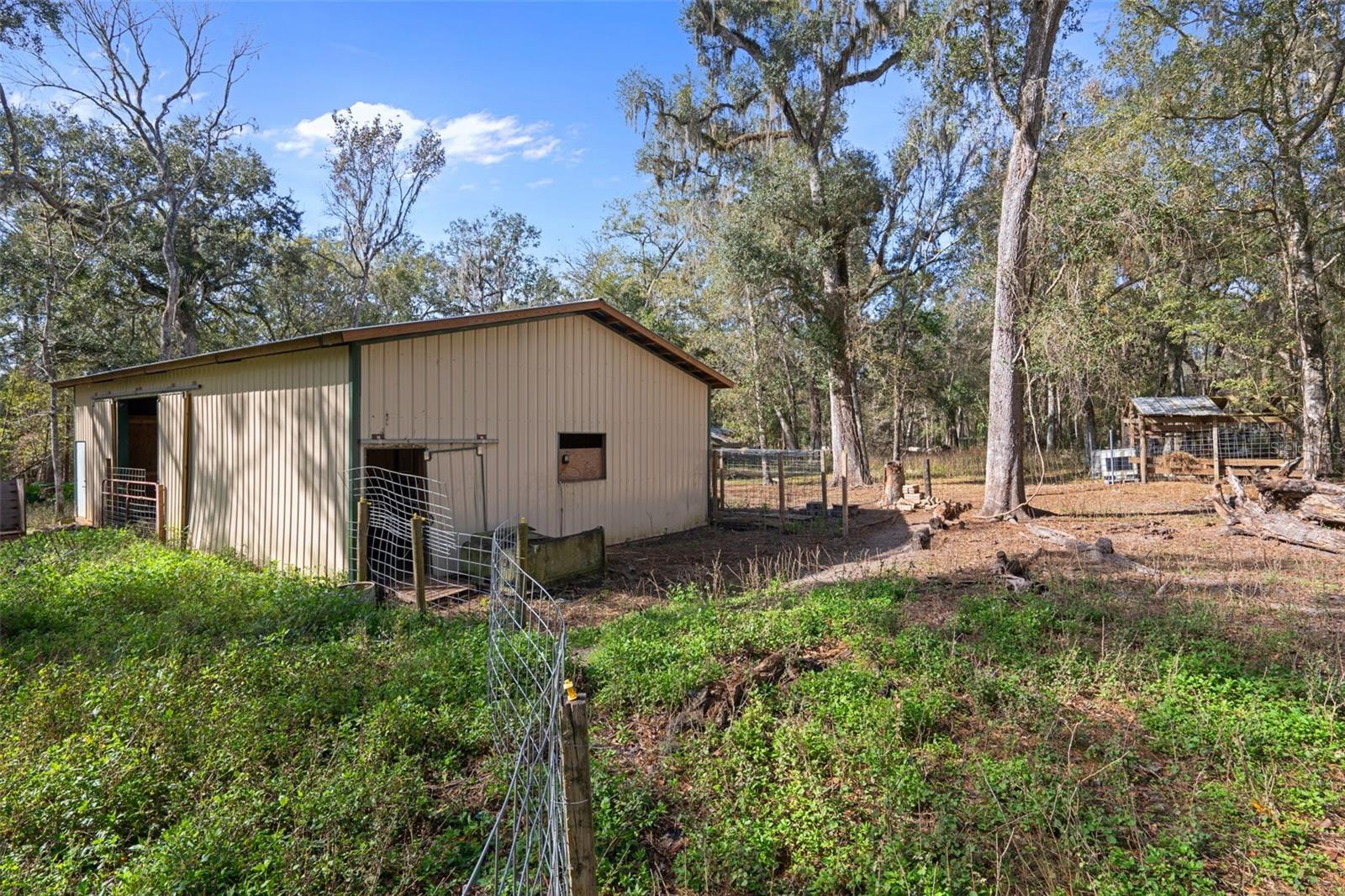 Image 24 of 56 For 22439 Bull Run Road