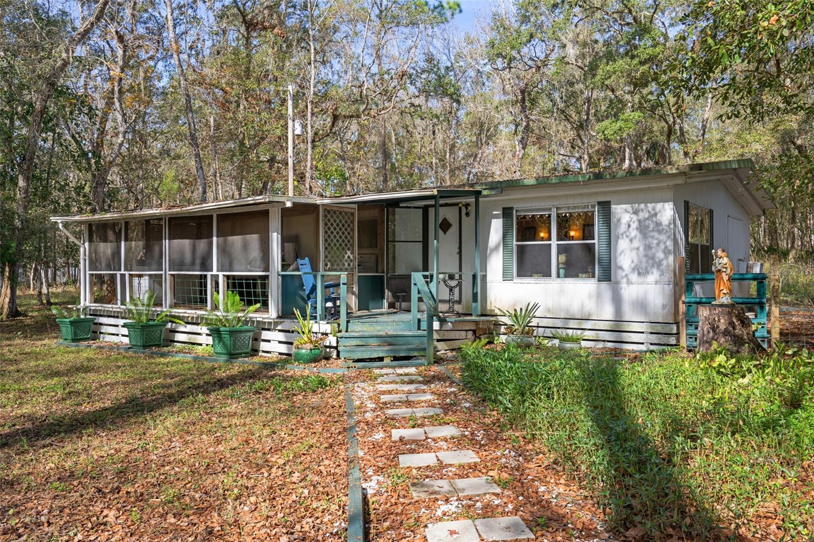 Image 3 of 56 For 22439 Bull Run Road