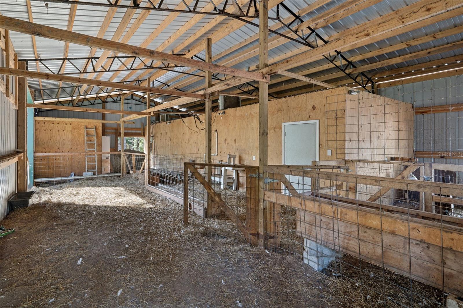 Image 40 of 56 For 22439 Bull Run Road