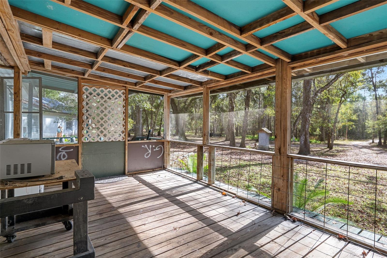 Image 5 of 56 For 22439 Bull Run Road