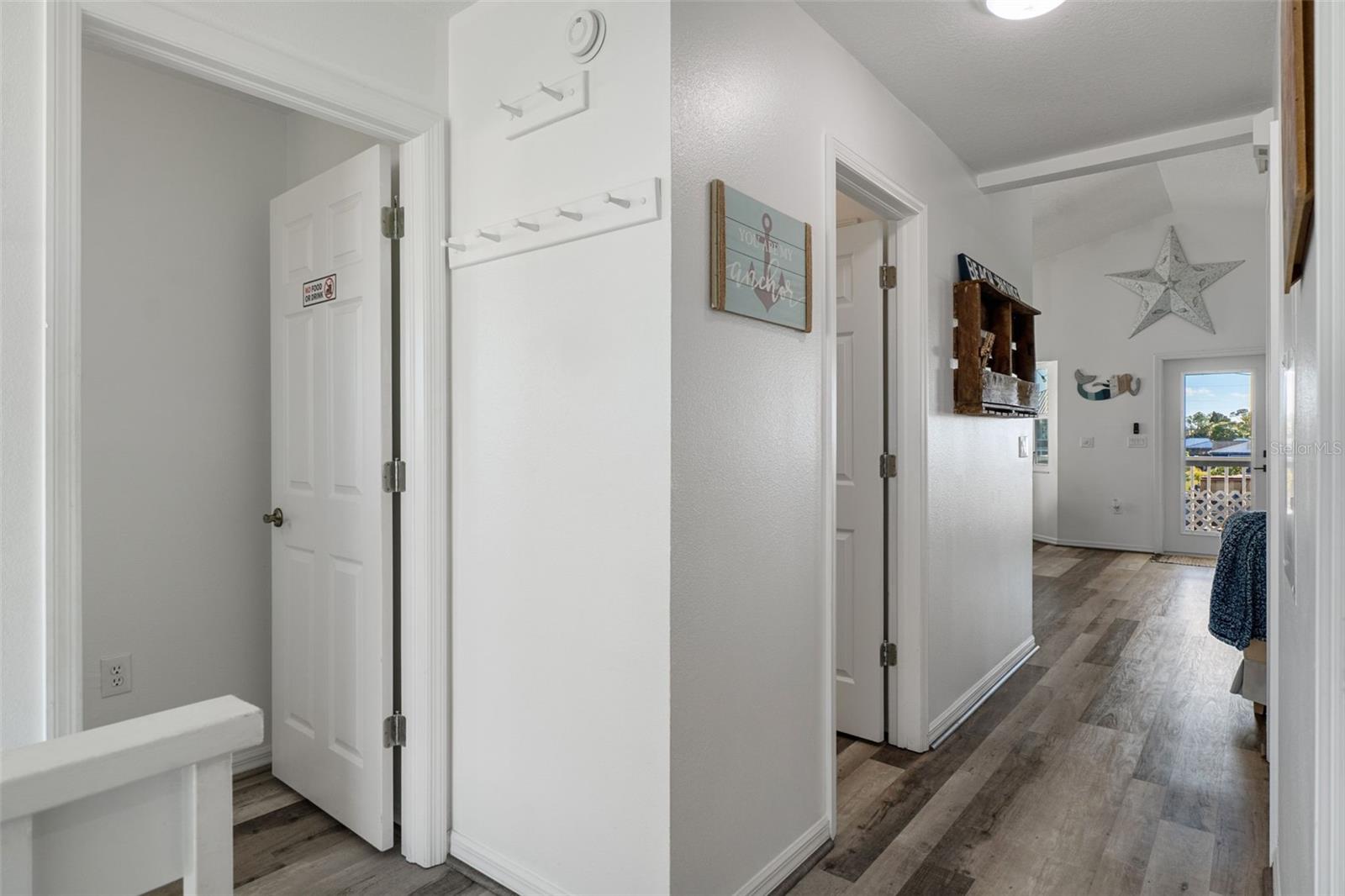 Image 16 of 58 For 4046 Casa Court