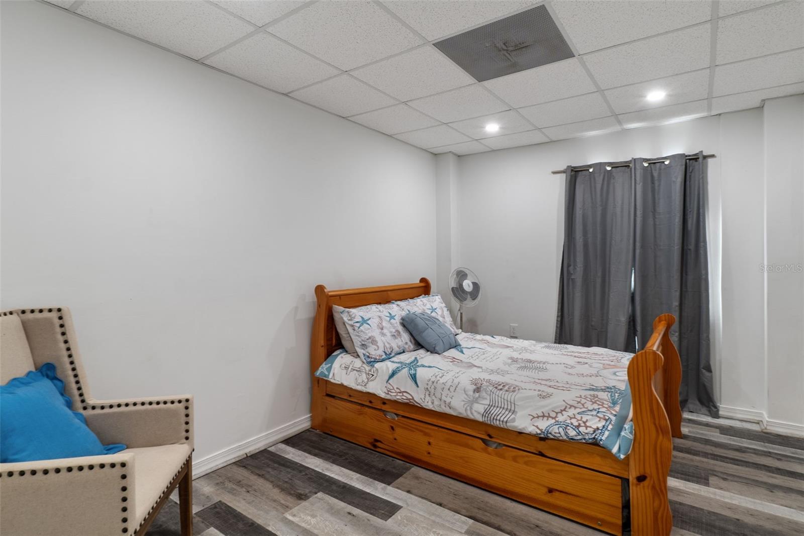 Image 38 of 58 For 4046 Casa Court