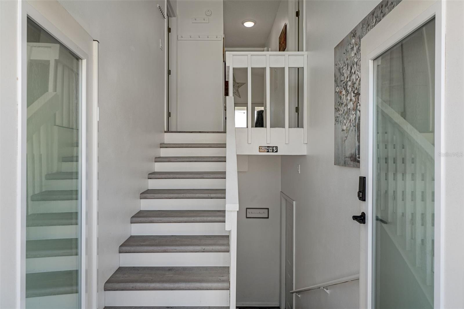 Image 6 of 58 For 4046 Casa Court