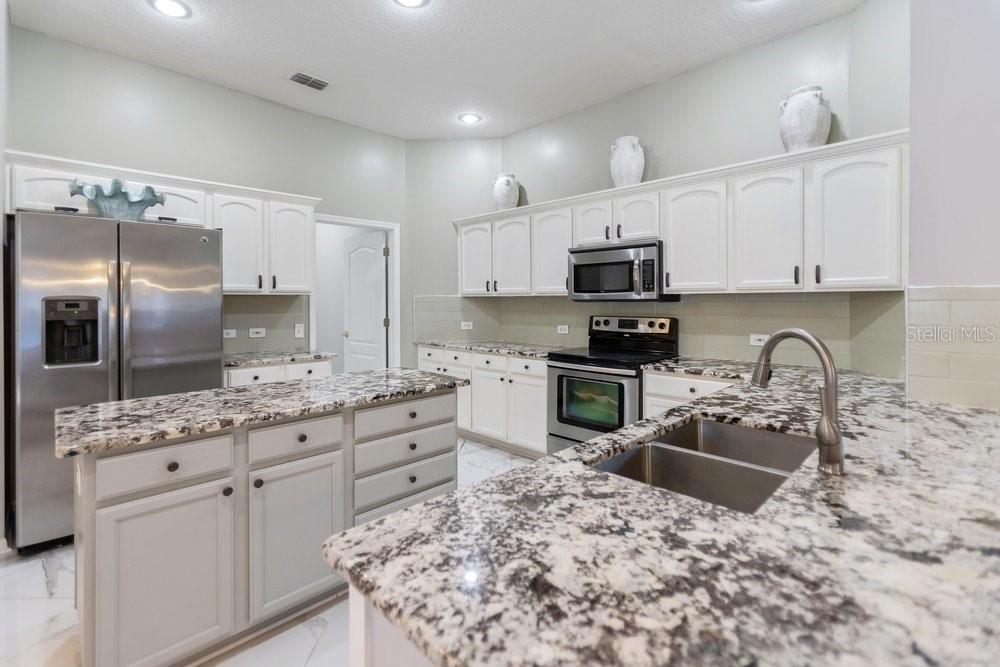 Image 18 of 46 For 9050 Callaway Drive