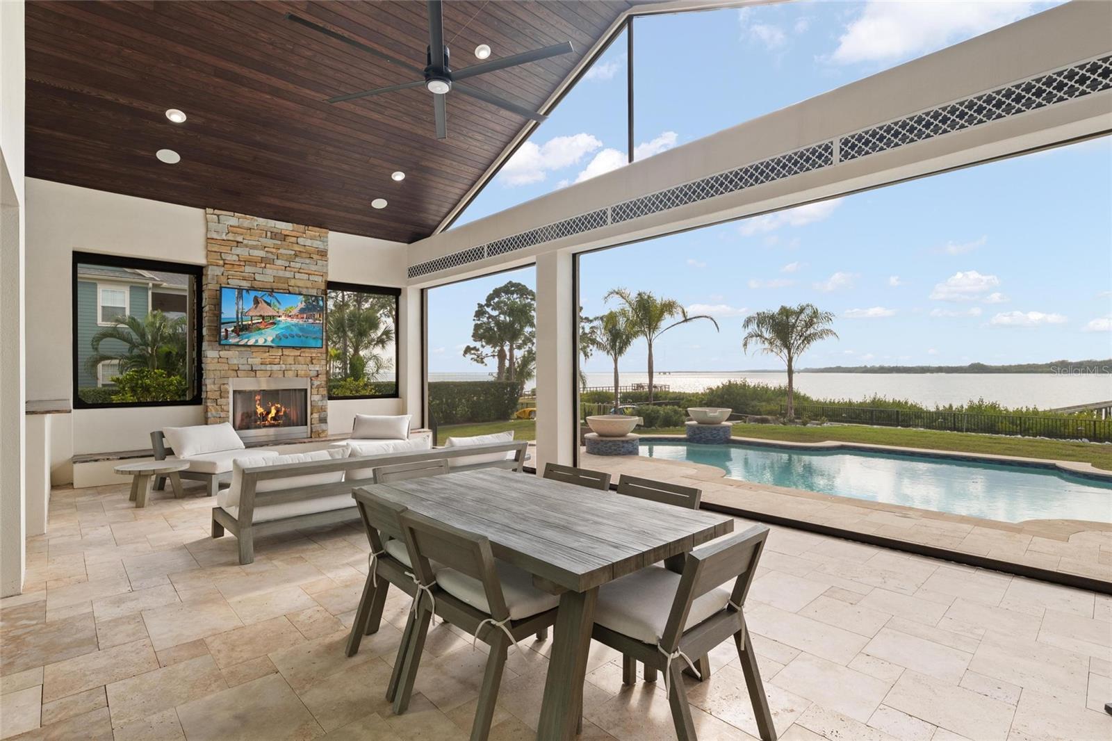 Image 49 of 82 For 732 Shore Drive E