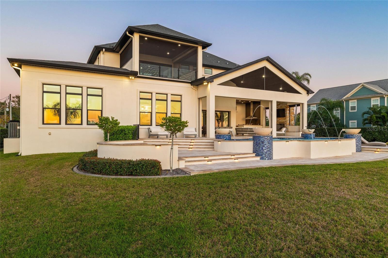 Image 5 of 82 For 732 Shore Drive E