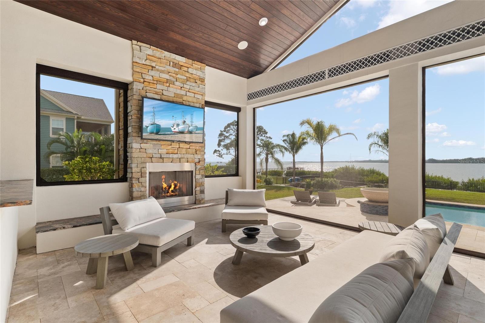 Image 53 of 82 For 732 Shore Drive E