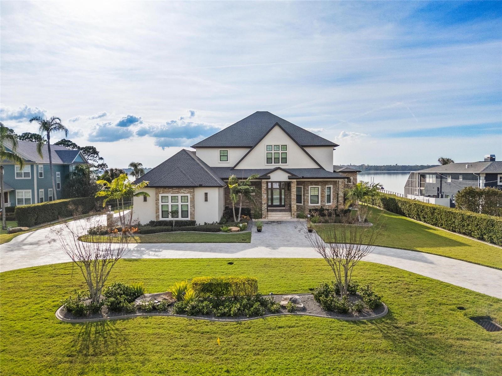 Image 75 of 82 For 732 Shore Drive E