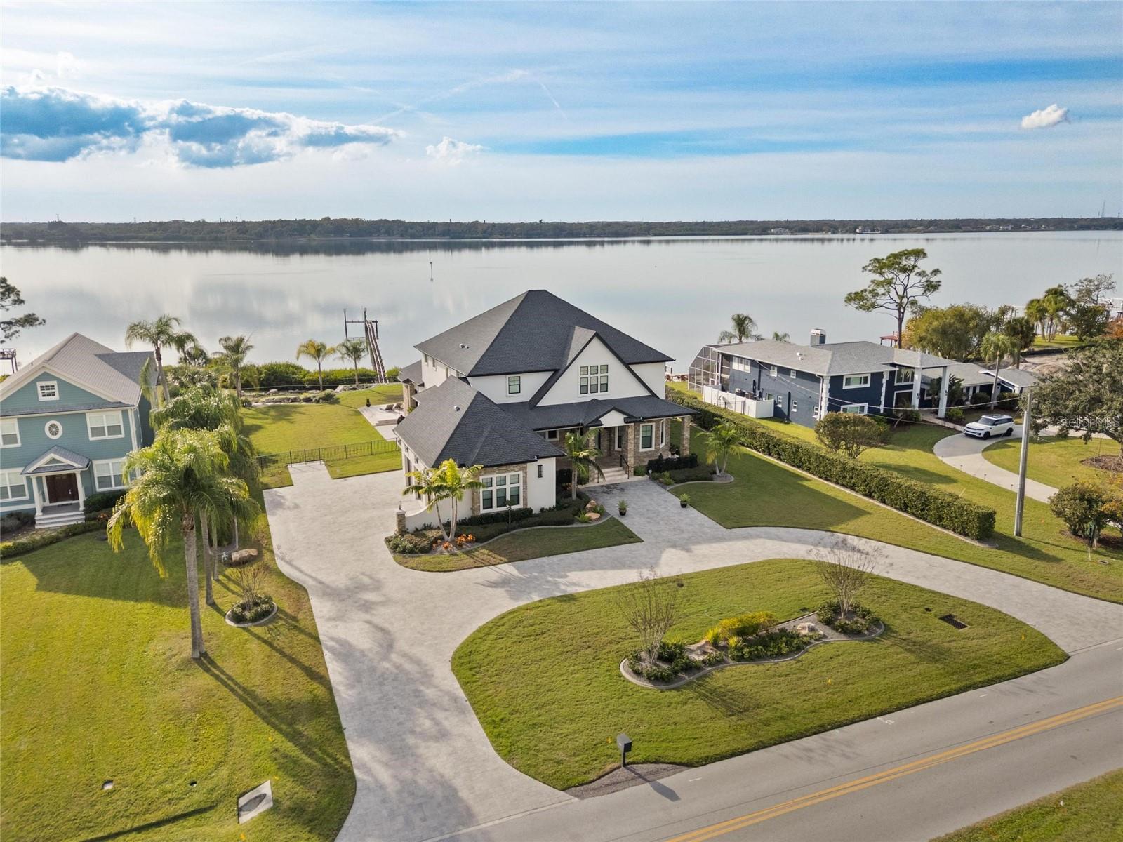 Image 76 of 82 For 732 Shore Drive E