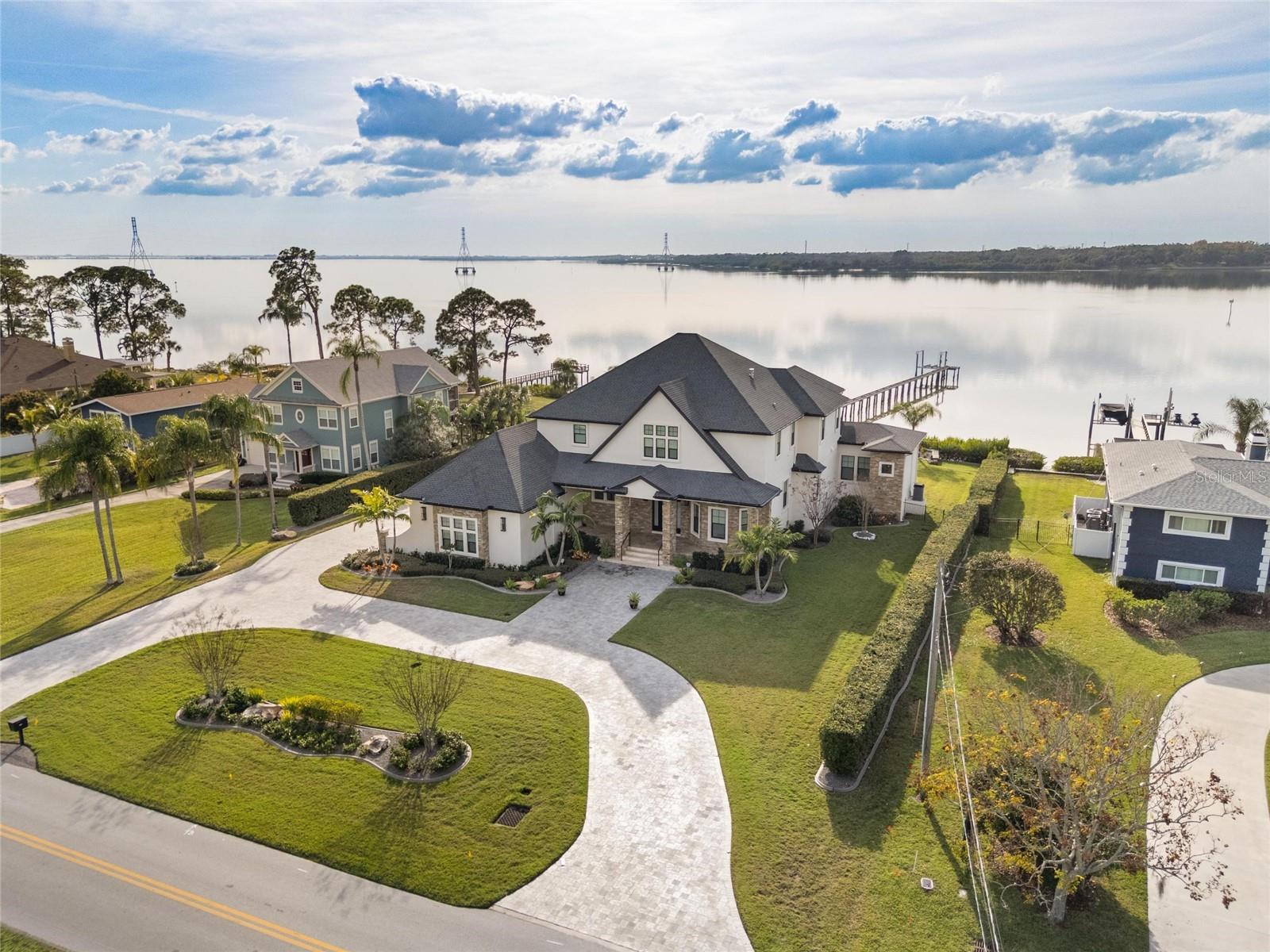 Image 77 of 82 For 732 Shore Drive E