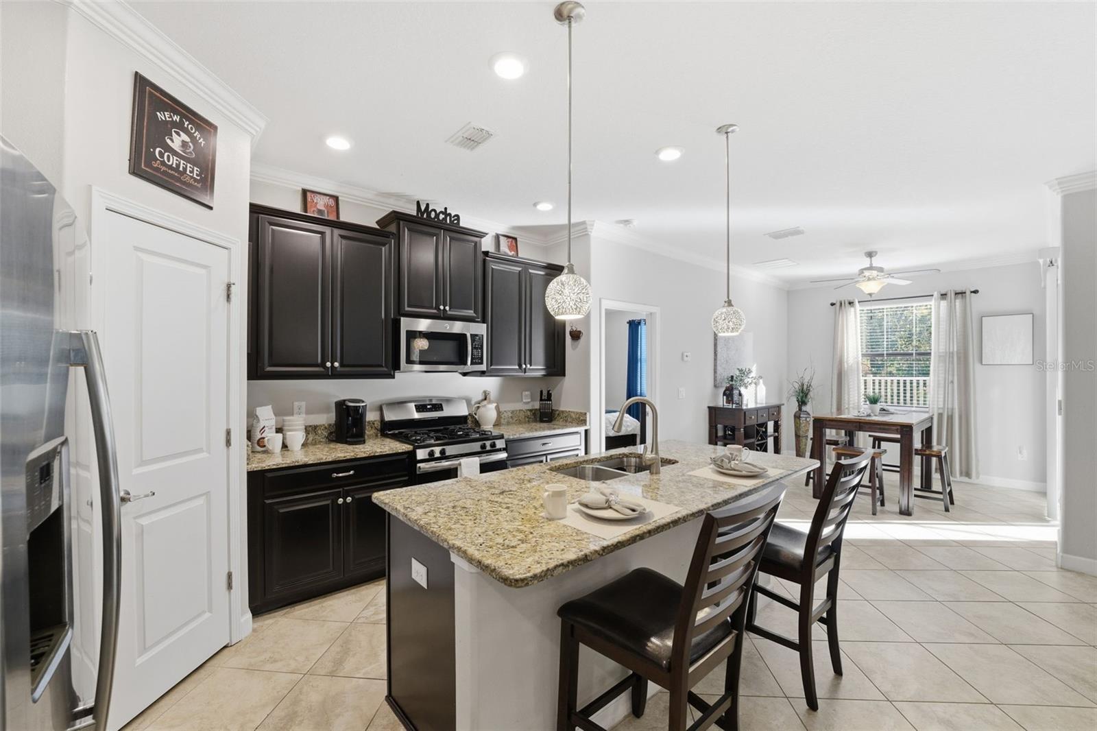 Image 11 of 24 For 8128 Sequester Loop