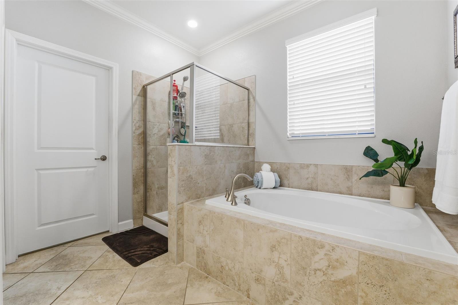 Image 15 of 24 For 8128 Sequester Loop