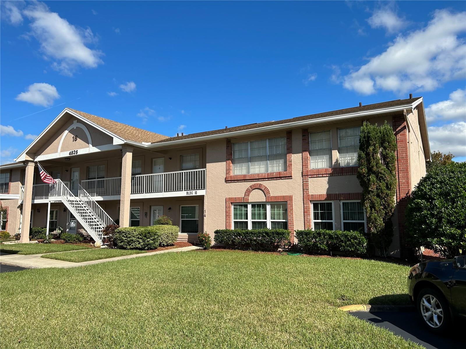 Image 21 of 35 For 4826 Myrtle Oak Drive 23