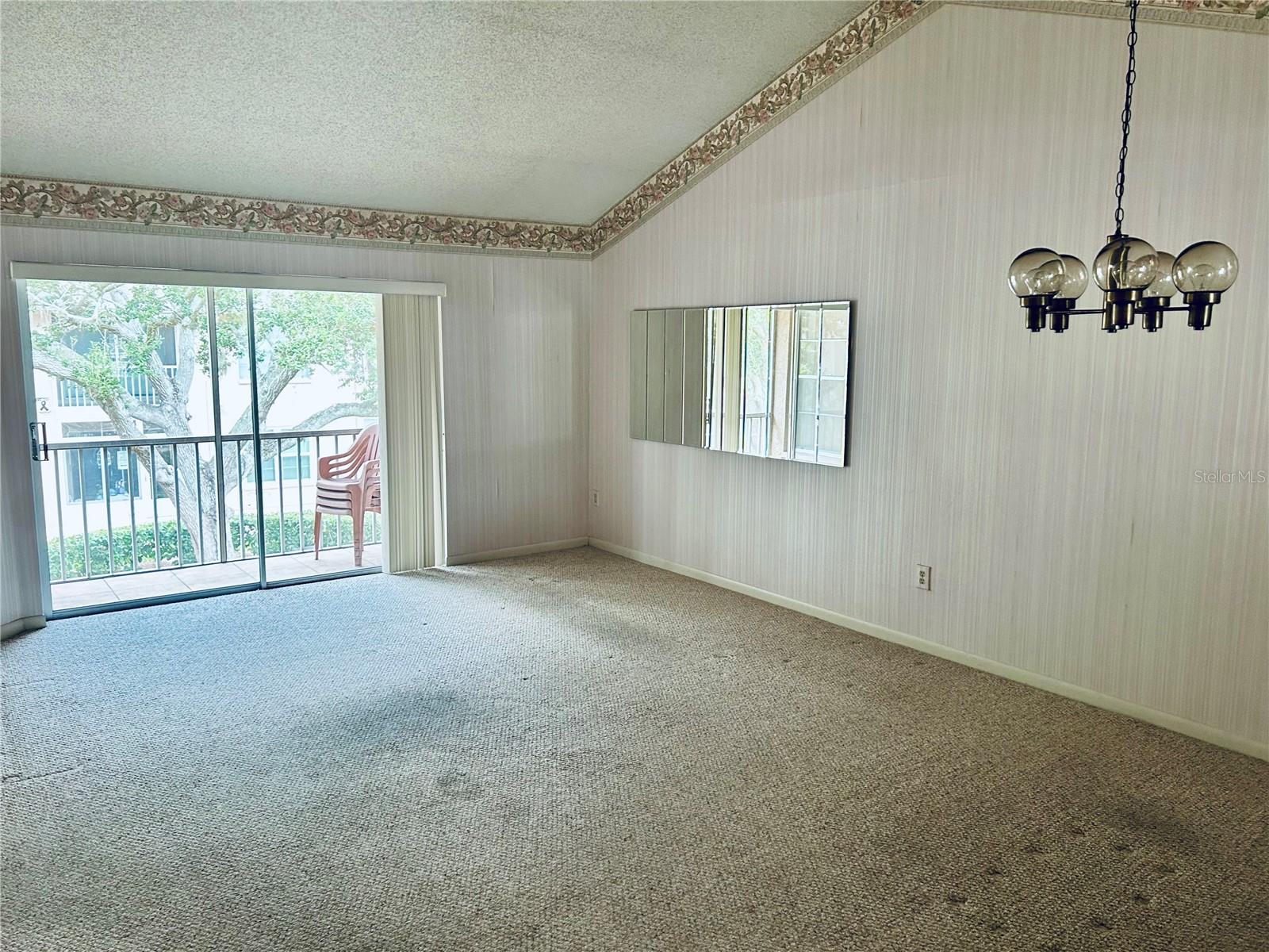 Image 3 of 35 For 4826 Myrtle Oak Drive 23