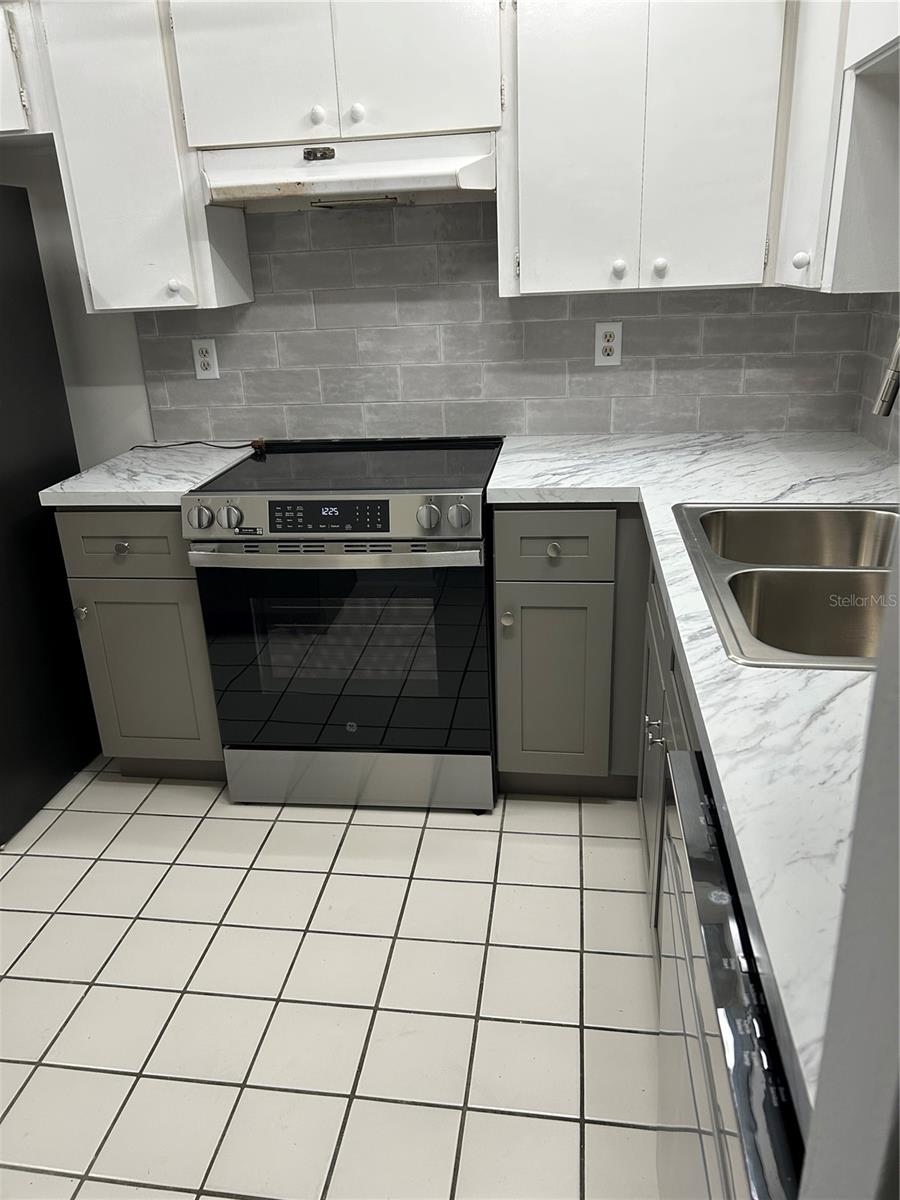 Details for 4422 Sunstate Drive, NEW PORT RICHEY, FL 34652