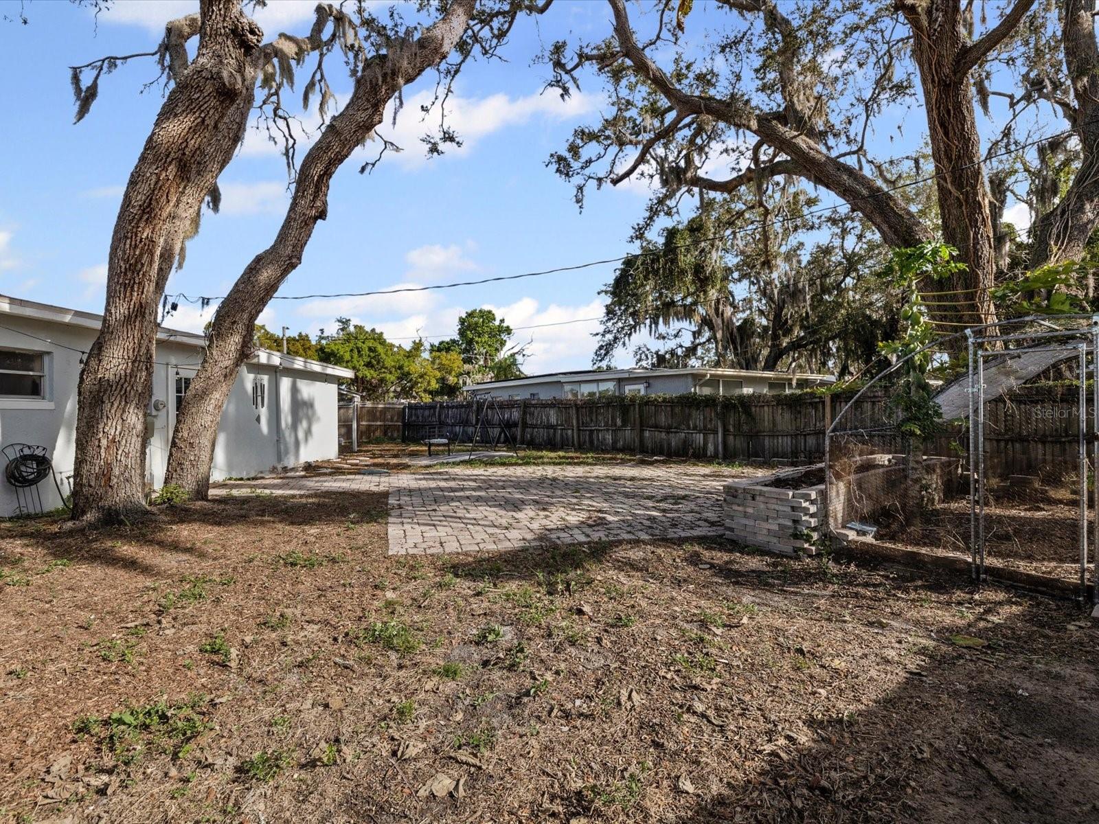 Image 28 of 65 For 7114 Carlow Street