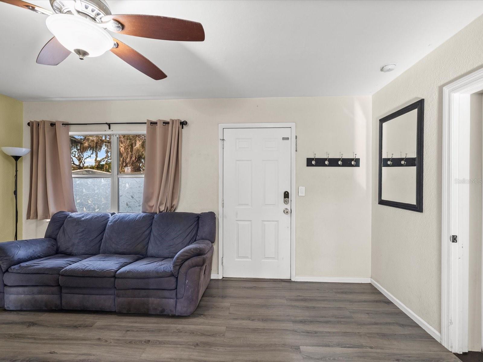 Image 8 of 65 For 7114 Carlow Street