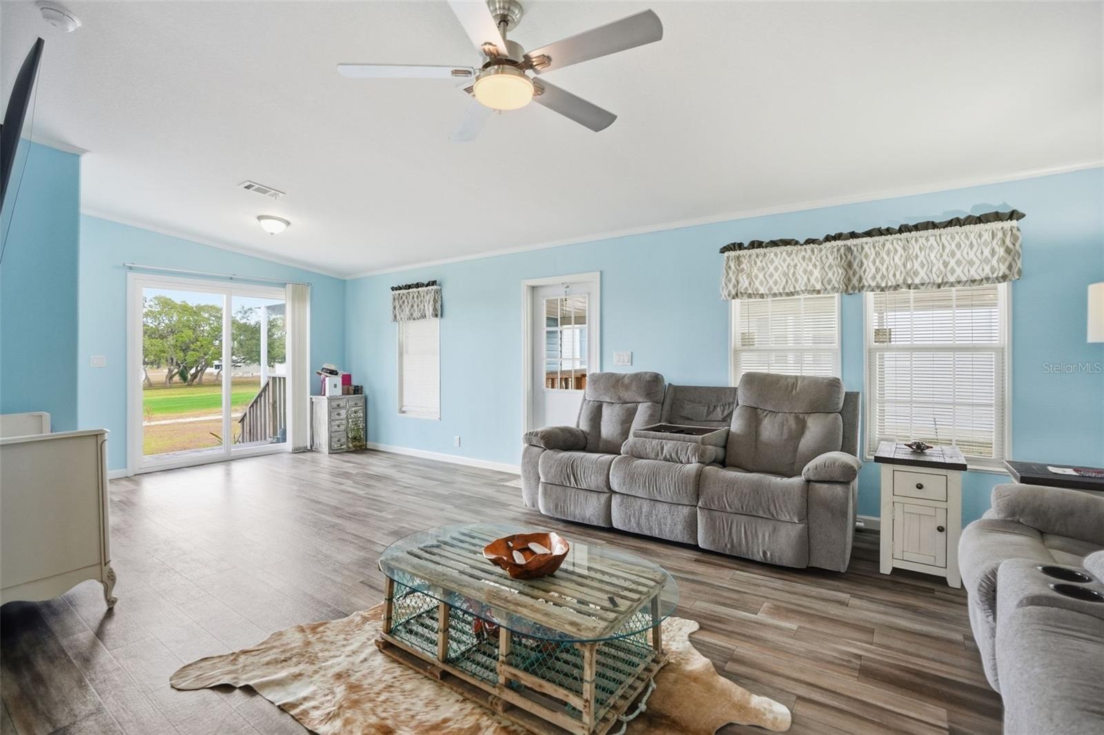 Image 16 of 42 For 9100 Highpoint Boulevard