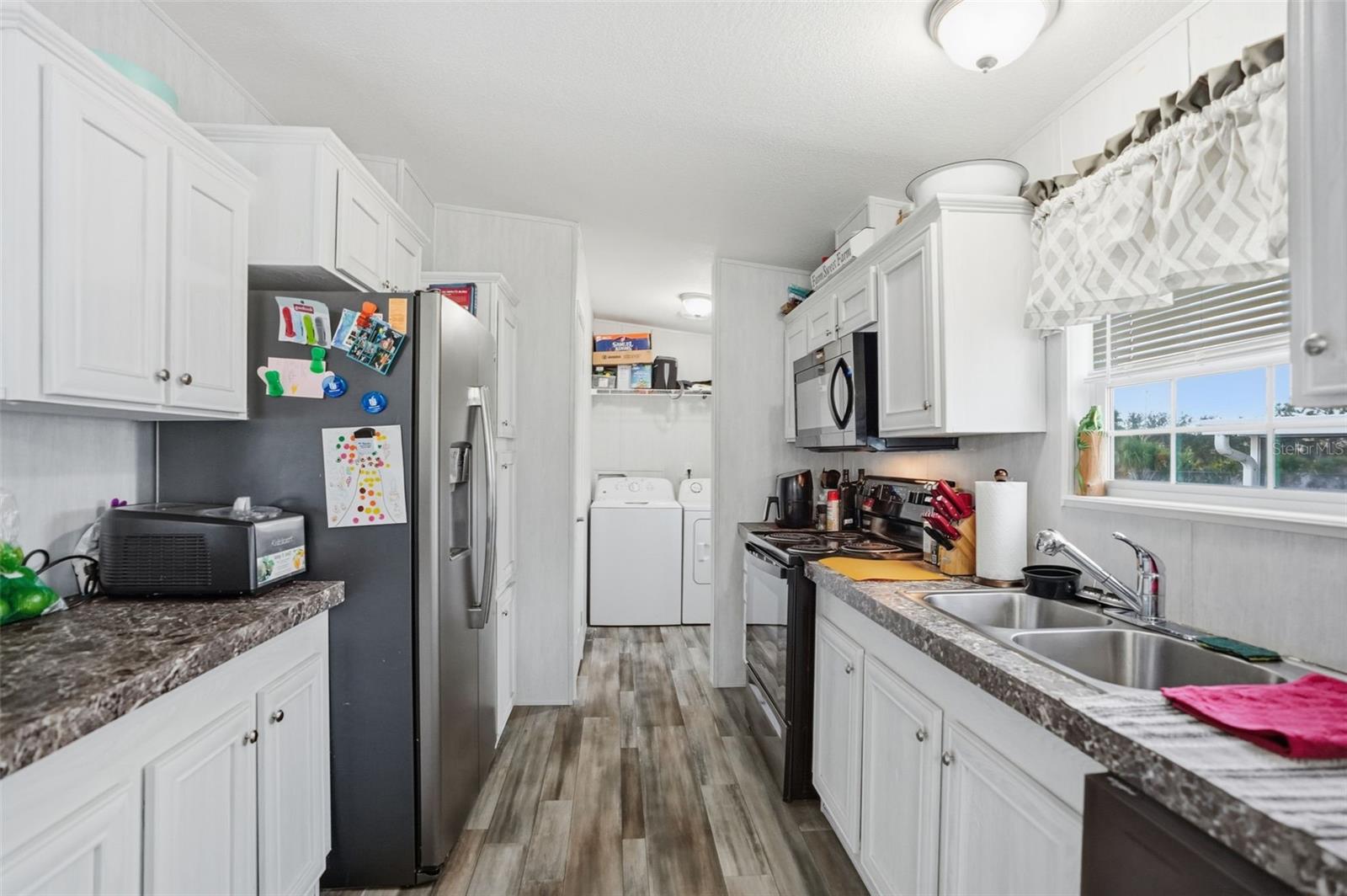 Image 9 of 42 For 9100 Highpoint Boulevard