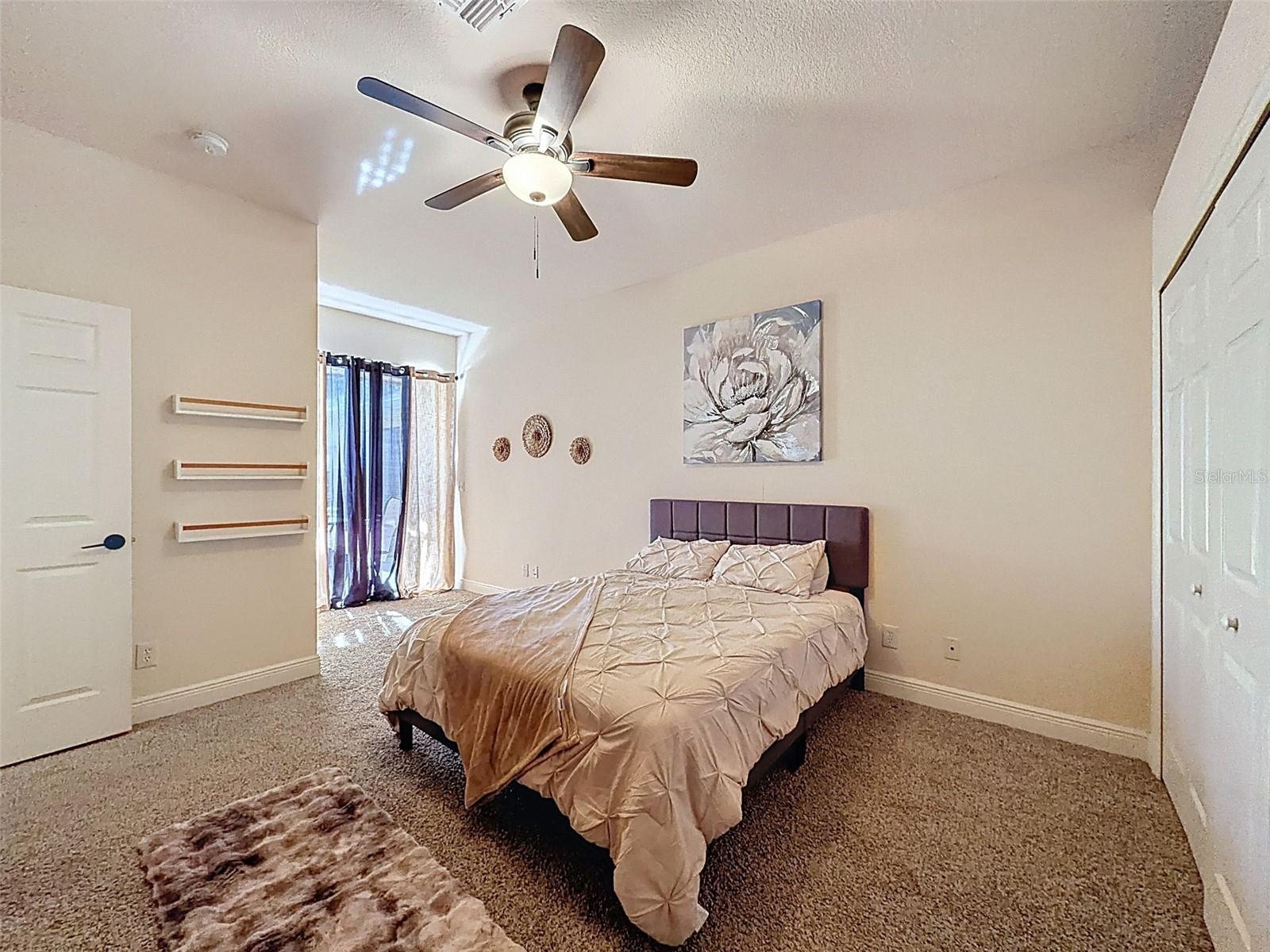 Image 13 of 19 For 18105 Clearview Drive