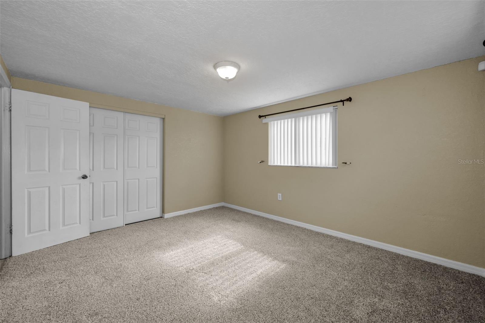 Image 21 of 39 For 4445 Spring Lake Court