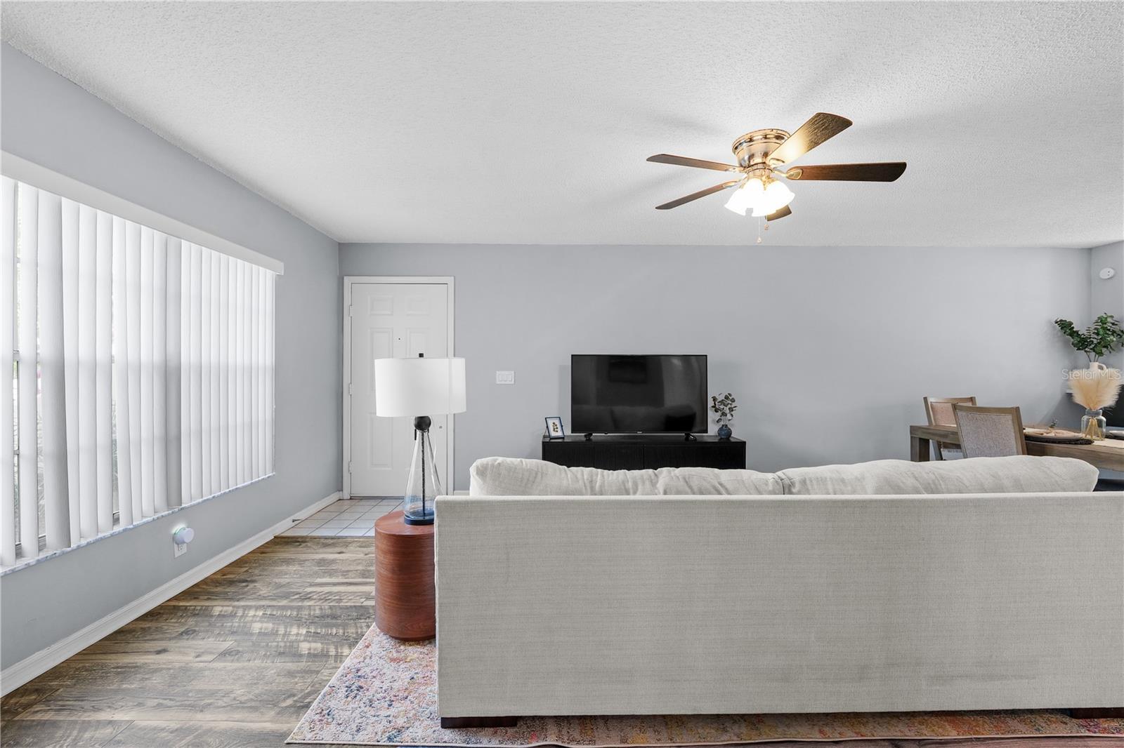 Image 6 of 35 For 4515 Whitton Way 117