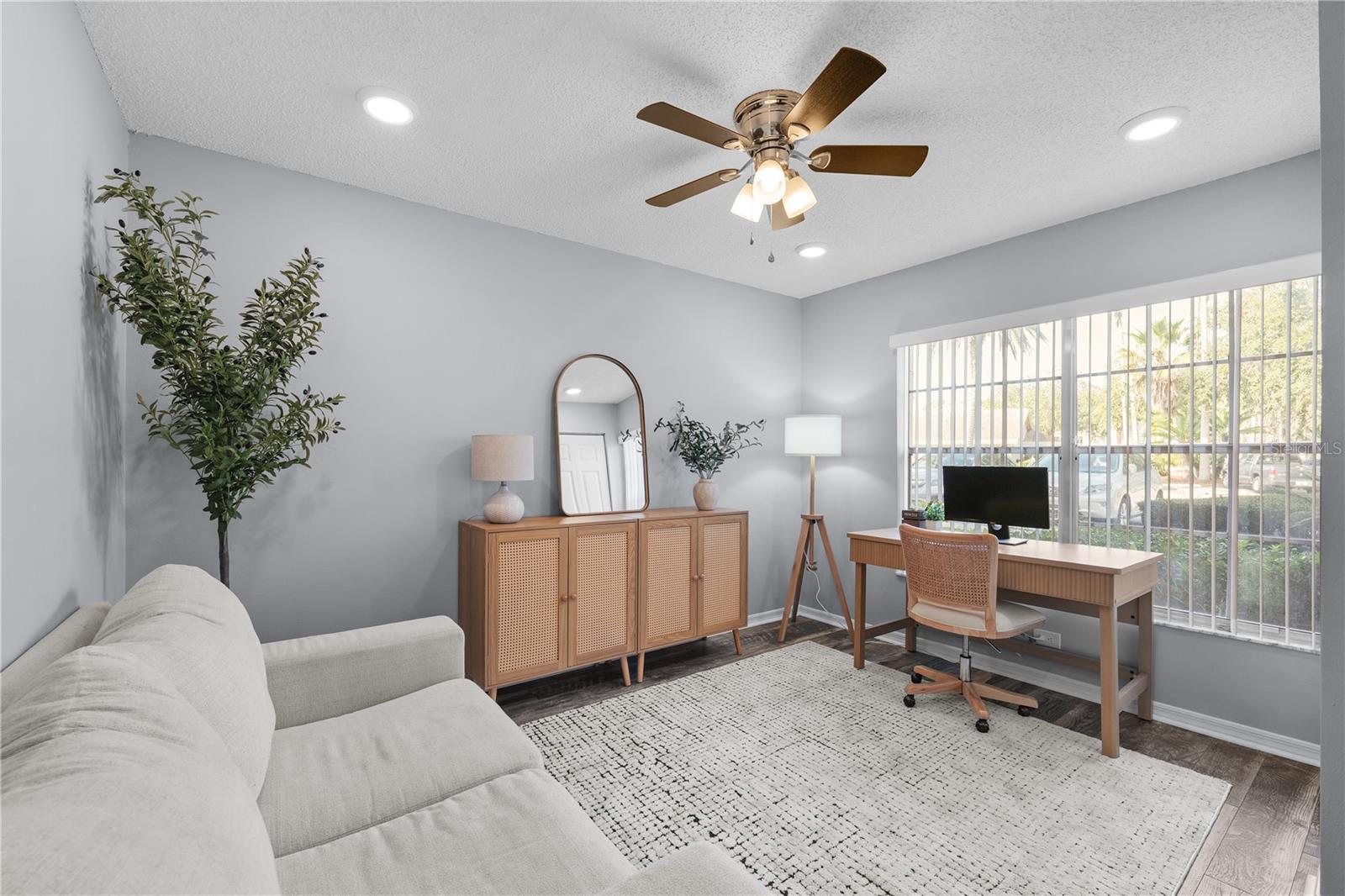 Image 7 of 35 For 4515 Whitton Way 117