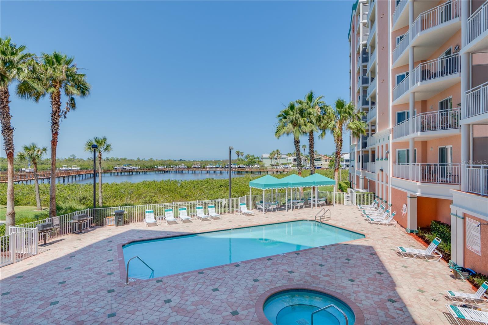 Image 10 of 54 For 4516 Seagull Drive 810