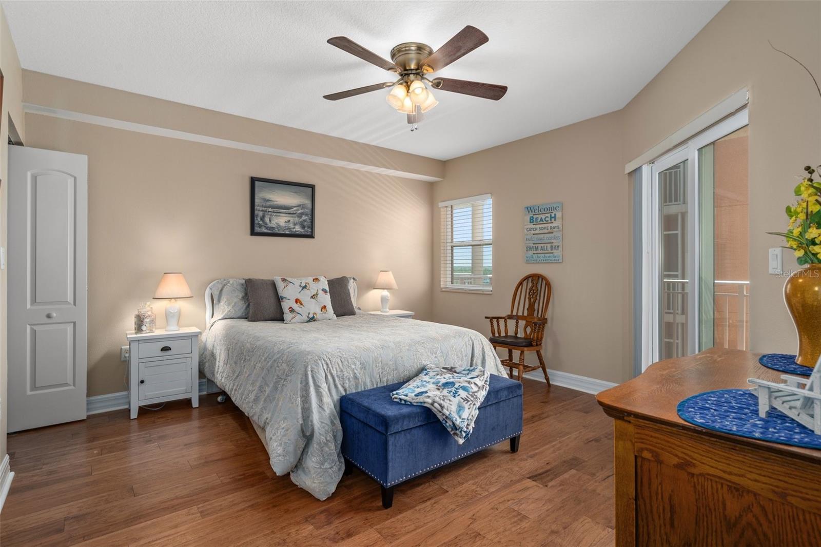 Image 40 of 54 For 4516 Seagull Drive 810