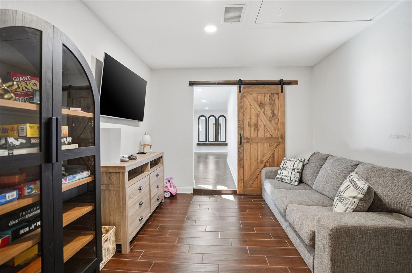 Image 3 of 63 For 12314 Morgan Road