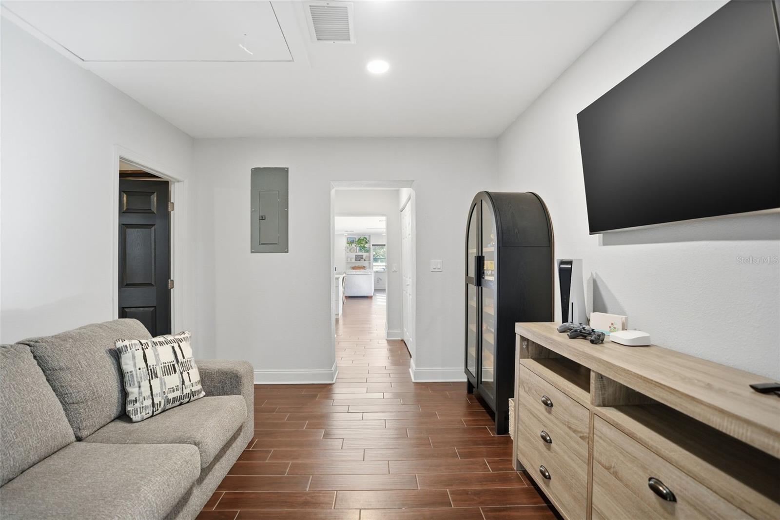 Image 4 of 63 For 12314 Morgan Road