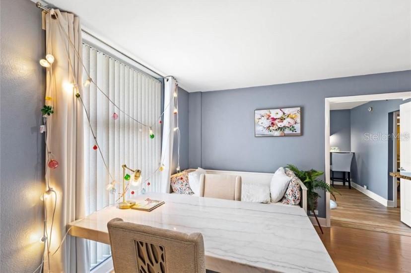 Image 11 of 22 For 151 Washington Street 611