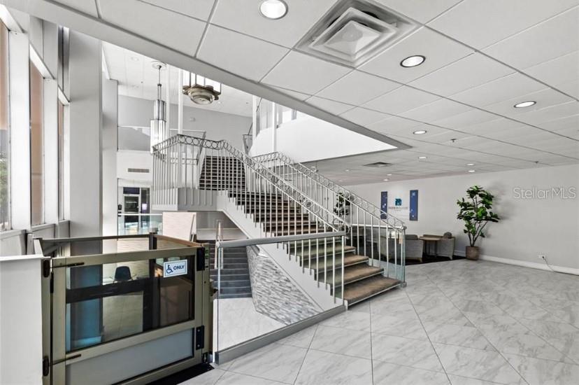 Image 18 of 22 For 151 Washington Street 611