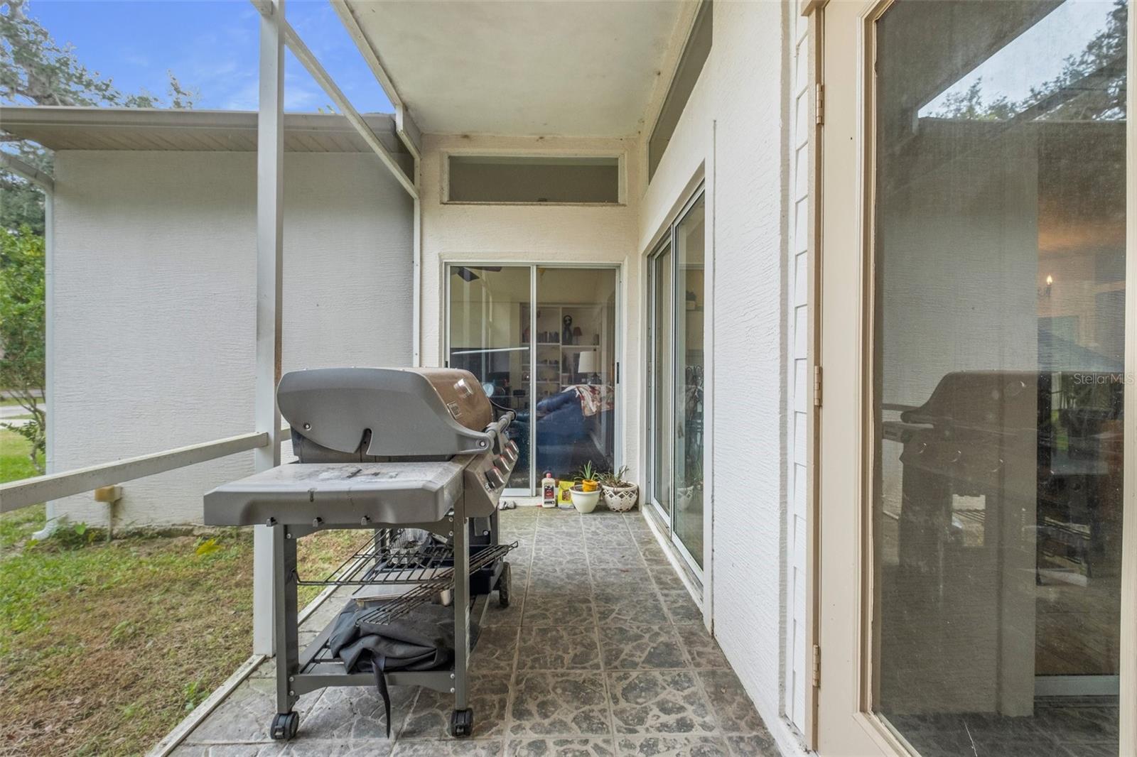 Image 35 of 55 For 812 Buena Vista Avenue