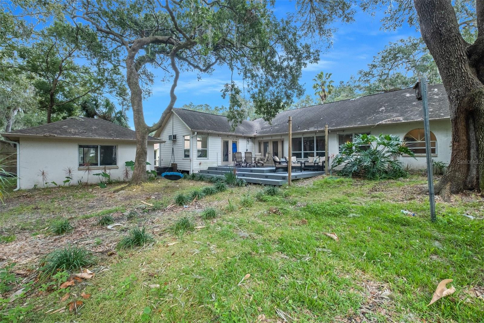 Image 43 of 55 For 812 Buena Vista Avenue