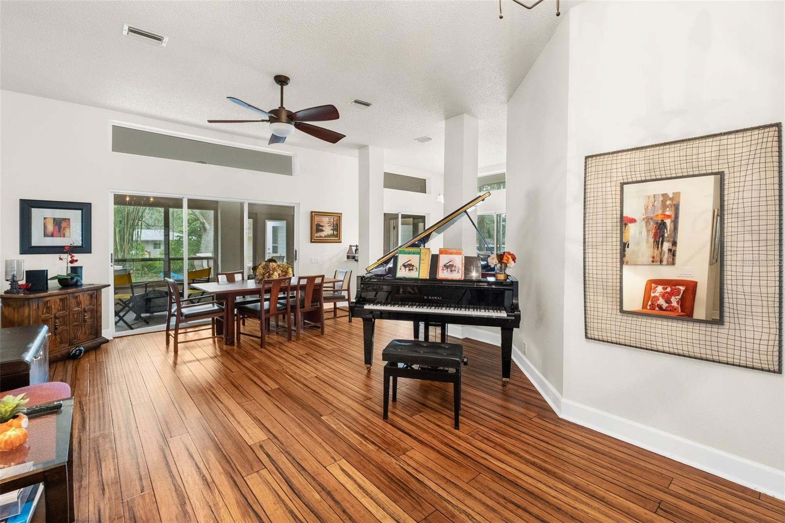 Image 9 of 55 For 812 Buena Vista Avenue